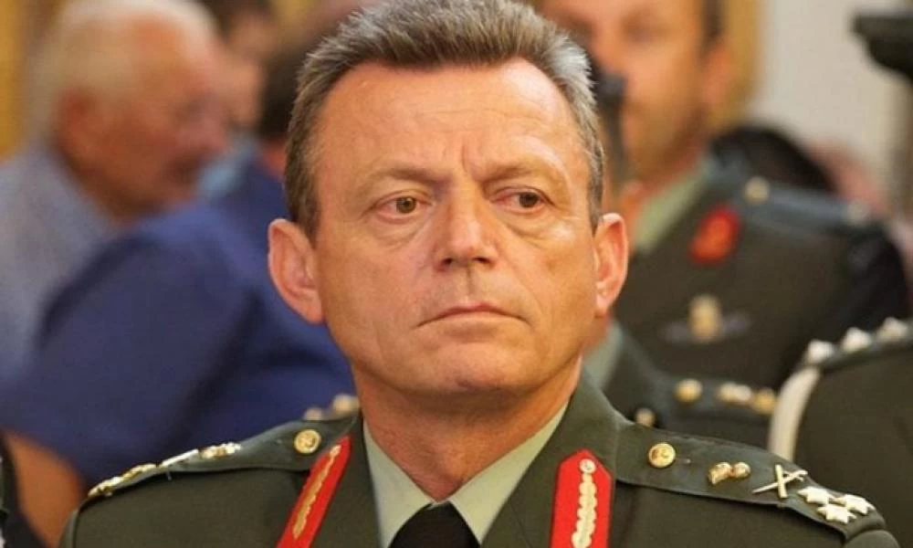 Στρατηγός Η. Λεοντάρης: Έτοιμες να κάνουν τα όπλα να ''κελαηδήσουν'' οι ΕΔ